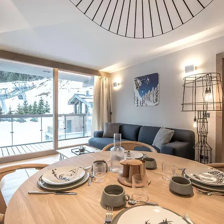 Cosy 54m² Village - 4 Pers. - Pied Des Pistes - & Balcon Expose Se - Fr-1-631-196 Apartment Courchevel